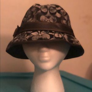 Women’s Bucket Hat